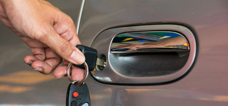 Car door lock repair in Greenfield